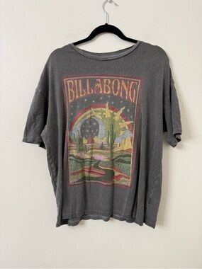 {M} Billabong Gray Graphic Desert Sunset Tee Oversized